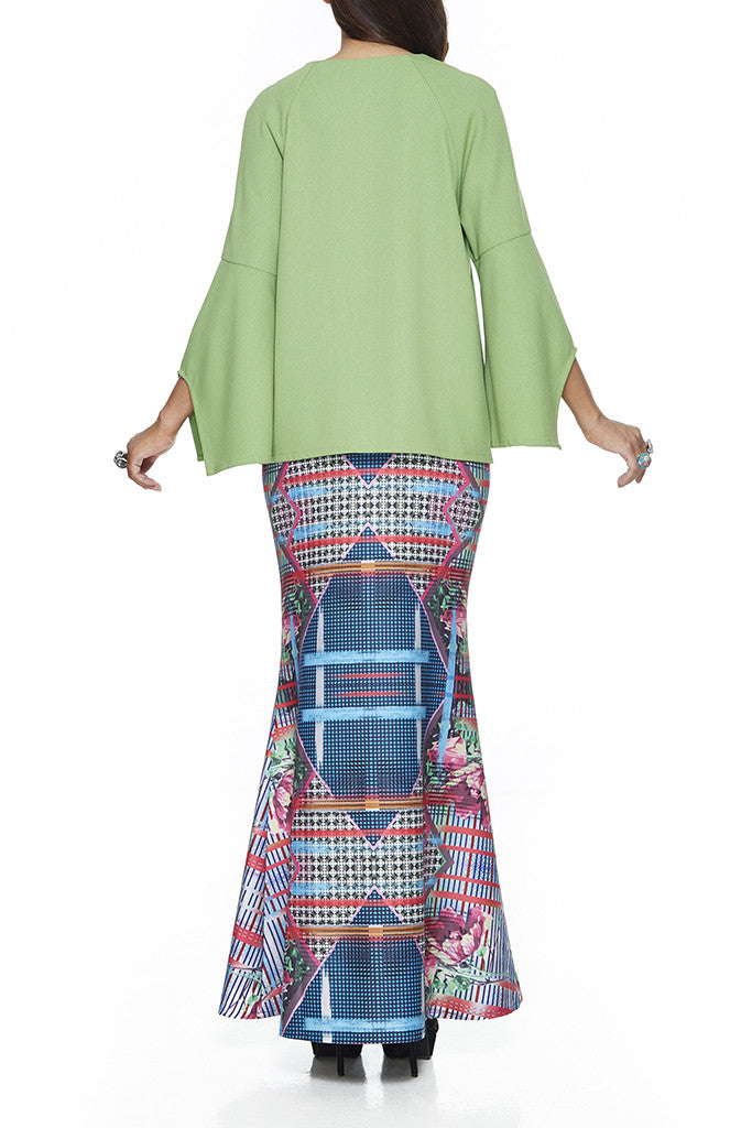 BAJU RAYA & BAJU KURUNG MODEN 2017 EMEL BY MELINDA LOOI