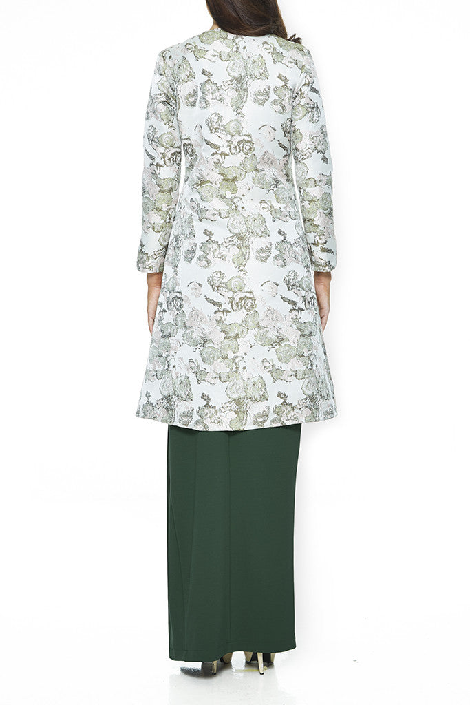 GREEN THYME - JACQUARD A-LINE BAJU KURUNG JOHOR WITH INTRICATE BEADINGS AND FRONT PANEL WITH POCKETS (GREEN)