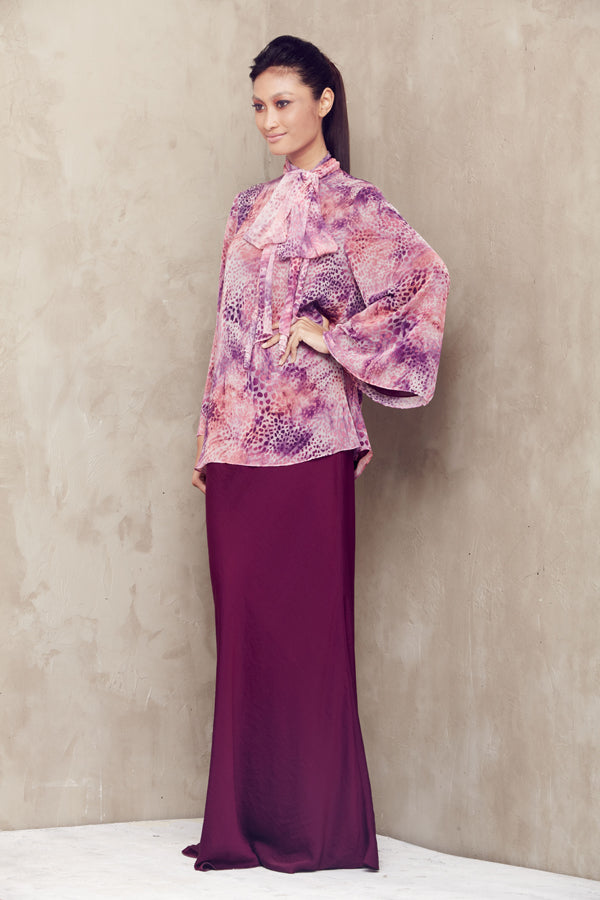 A-line flowy blouse with pussy bow + mermaid skirt (Pink)