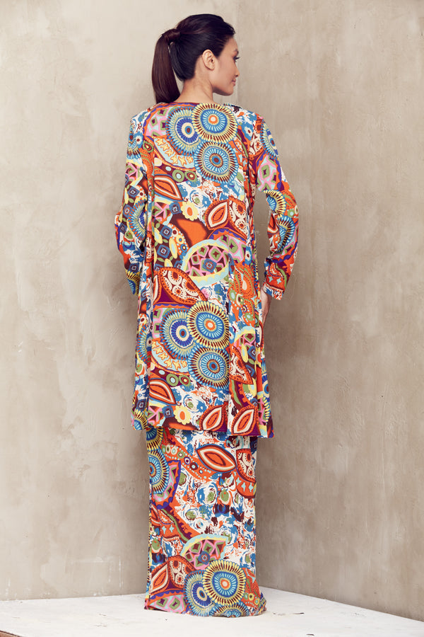 Baju Johor with Flower Applique